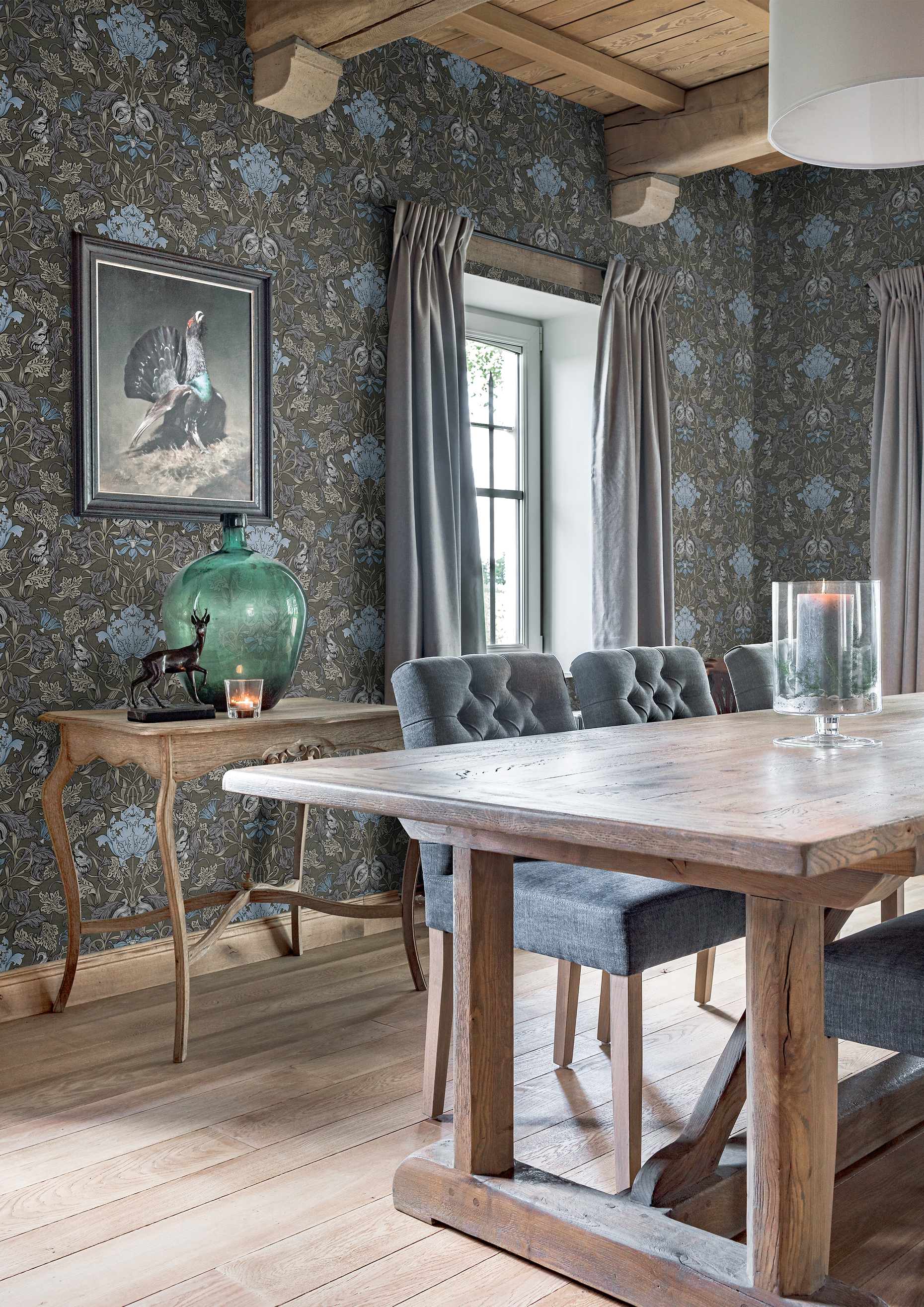 Обои Loymina British Style Garden Tulip Brit 11 004 10,05×1 фото в интерьере